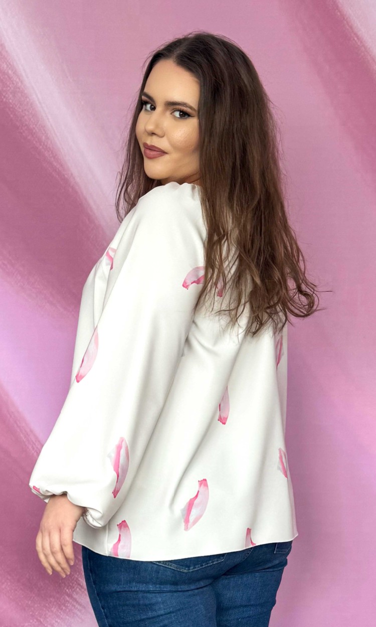 Bluză fluidă cu imprimeu delicat petale crem