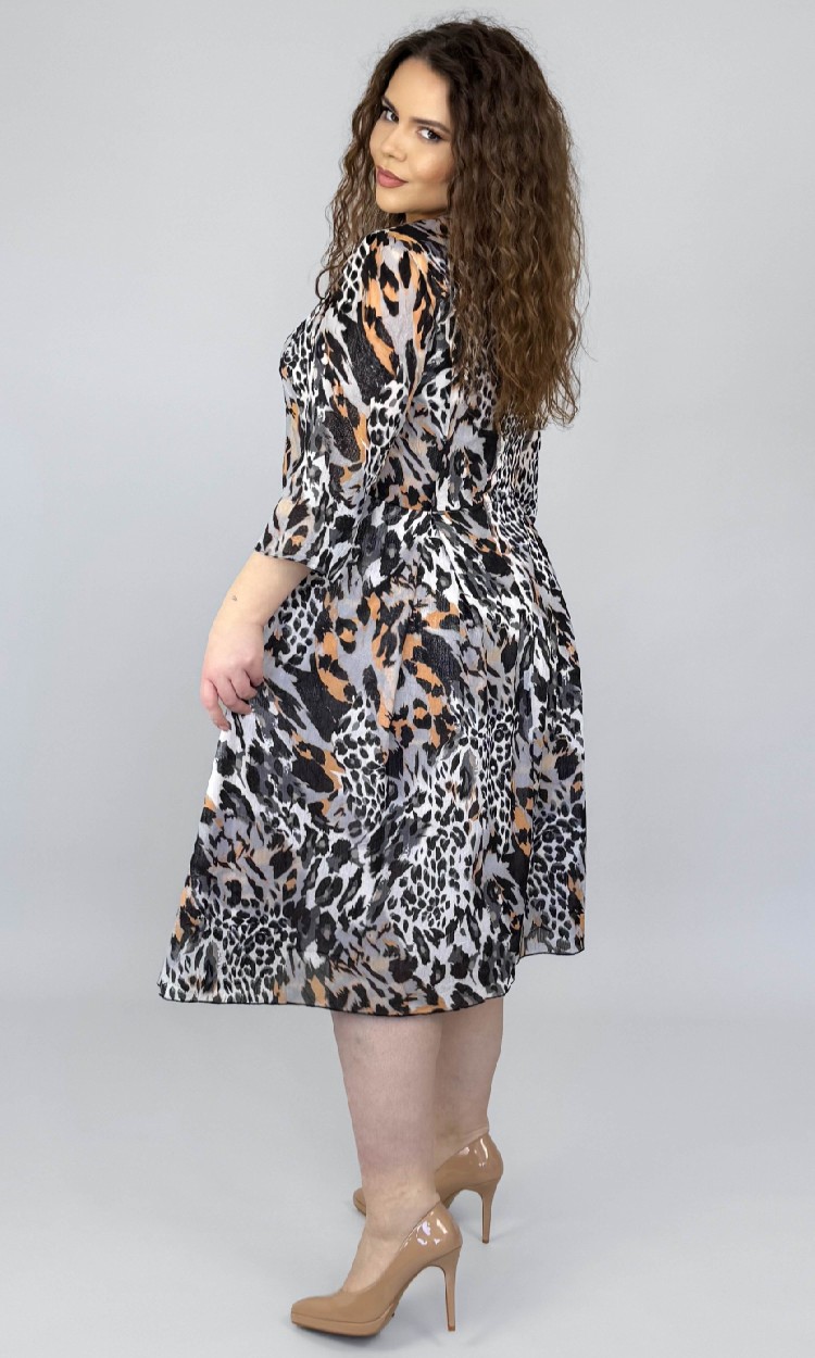 Rochie din voal in semiclos cu imprimeu animal print