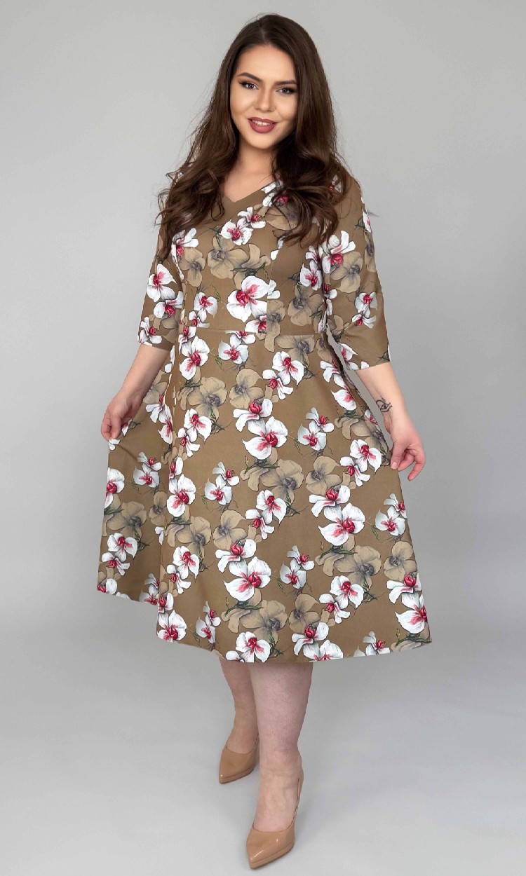 Rochie in clos cu imprimeu floral crem