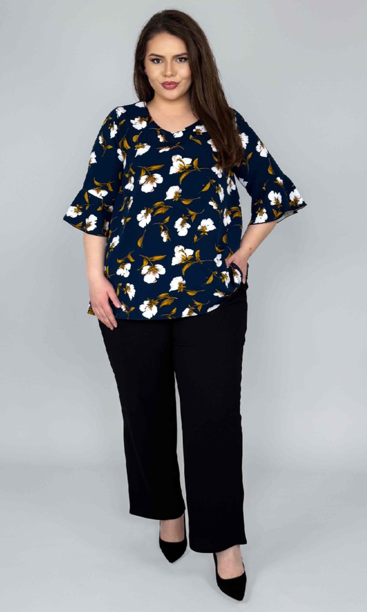 Compleu lejer cu bluza cu imprimeu floral bleumarin