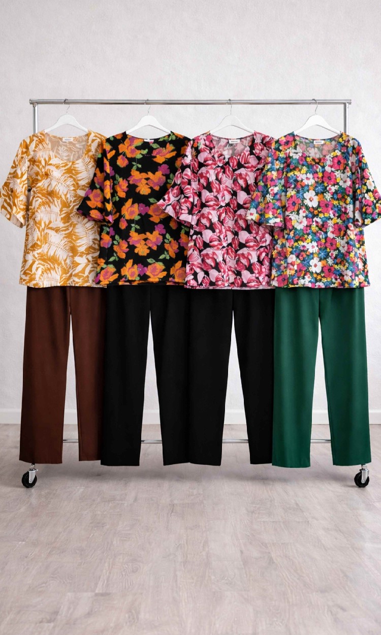 Compleu in 2 piese cu bluza din vascoza